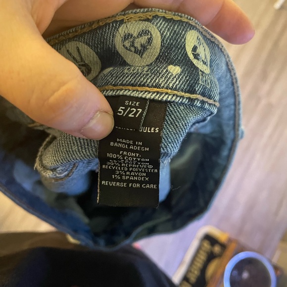 Jean Shorts - Picture 3 of 3